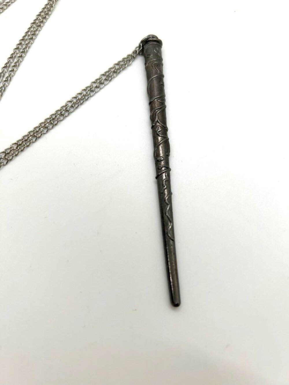 Magic Wand Necklace Silvertone Vine Leaf Pendant Wizard Witch Cosplay Costume - Picture 6 of 9